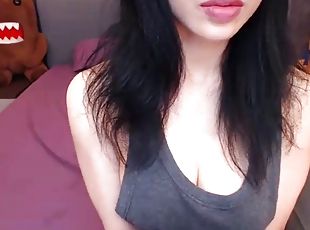 Asian amateur babe masturbation on web