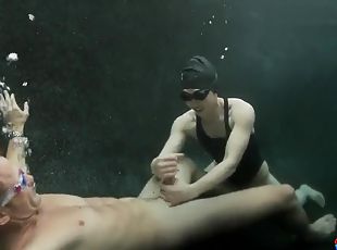 Crazy underwater sex with Asian Assain babe