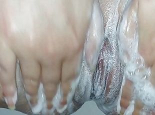 washing my dirty pussy