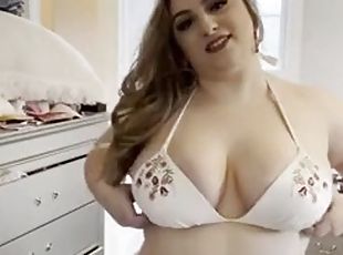 BBW Sweet Becca tries on a bikini