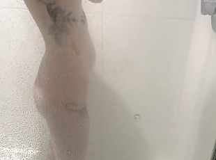 mandi, amateur, perempuan-jelita, remaja, rambut-kuning, comel-cute, petite, mandi-shower, tatu, payu-dara-kecil