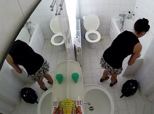 Voyeur hidden cam girl shower Porn toilet