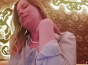 Slutty Beauty Public Masturbates Pussy In Restaurant Toilet