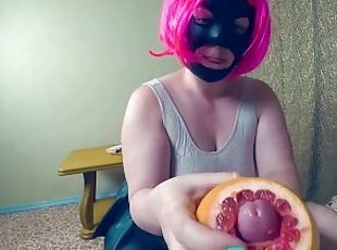 Grapefruit Blowjob Pics. Porn Videos