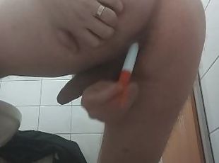 VID_237 Masturbare, baut pisat, mancat sperma, penetrare anala (12 min)