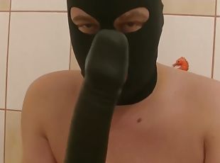 Mistress Roberta ass worshipping after she humiliate her slut