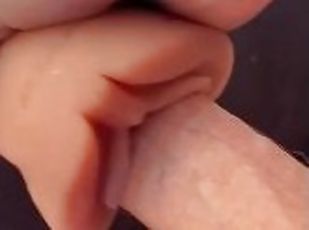 masturbare-masturbation, public, pasarica, amatori, pula-imensa, pov, sperma, prinsa, solo, pula