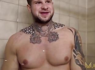 MASQULIN Tattooed Hunk Markus Kage Raw Breeds Andrew Green