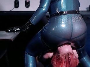 strapon, lesbisk, milf, tysk, blond, fetish, latex, elskerinde, ansigtssidning, dominans