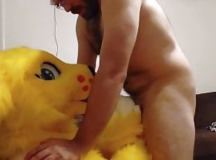 Kitty gives master a blowjob part 1