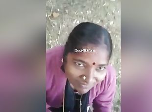 Desi Randi Outdoor Blowjob