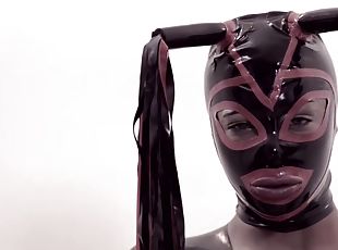 hot Ebony shemale in latex