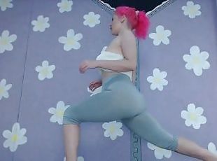 Cute Milf Yoga Workout See Through Leggings Flashing Pierced Nipples