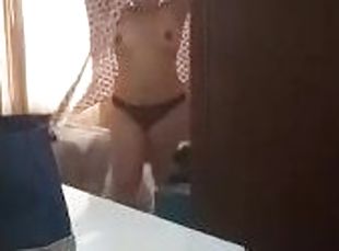 video real de latina sexy desnuda con enormes tetas naturales