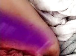 Fking my pussy with a purple dildo (wet sounds)