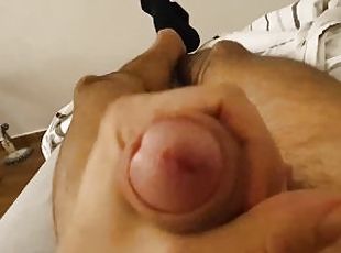 I masturbate hard in bed waiting for a friend